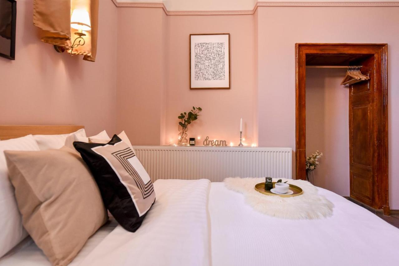 Le Petit & Cosy - Best Location Old Town & Quiet Bucarest Exterior foto
