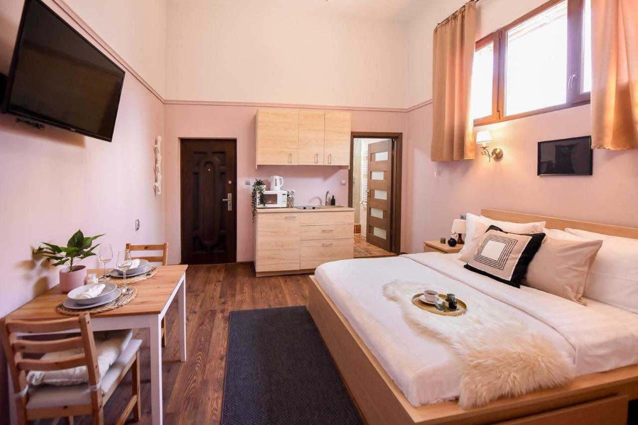 Le Petit & Cosy - Best Location Old Town & Quiet Bucarest Exterior foto
