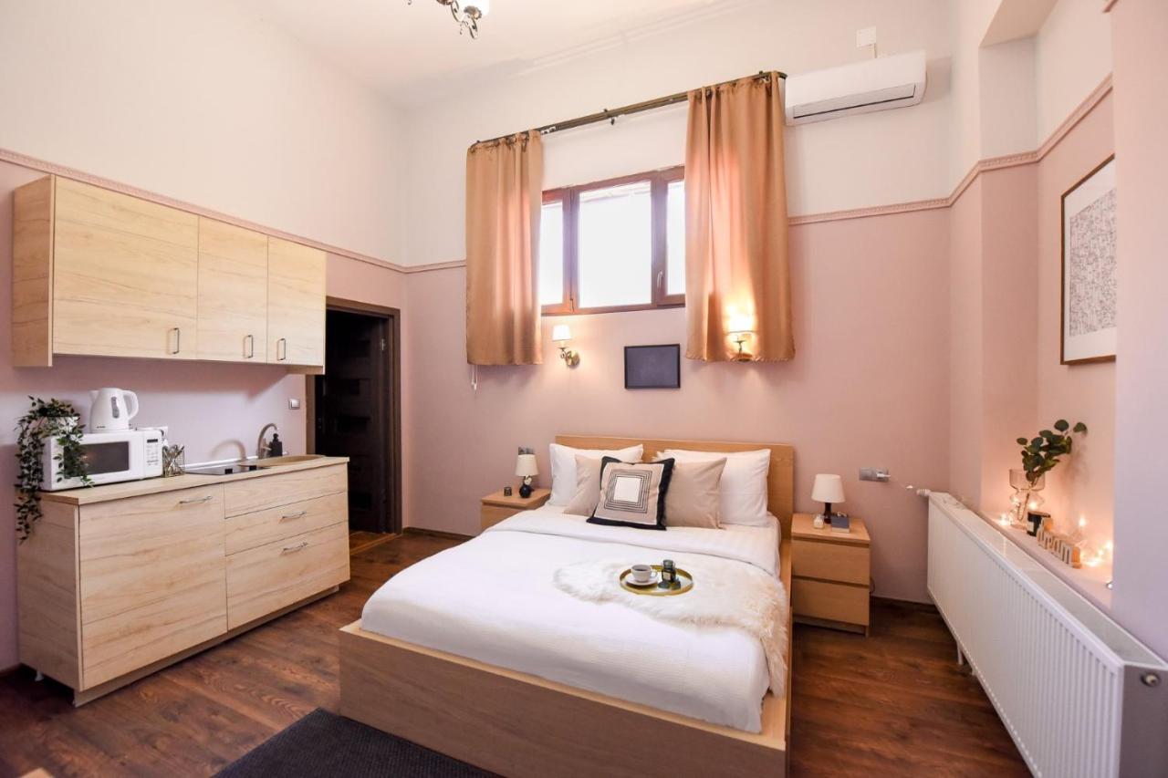 Le Petit & Cosy - Best Location Old Town & Quiet Bucarest Exterior foto